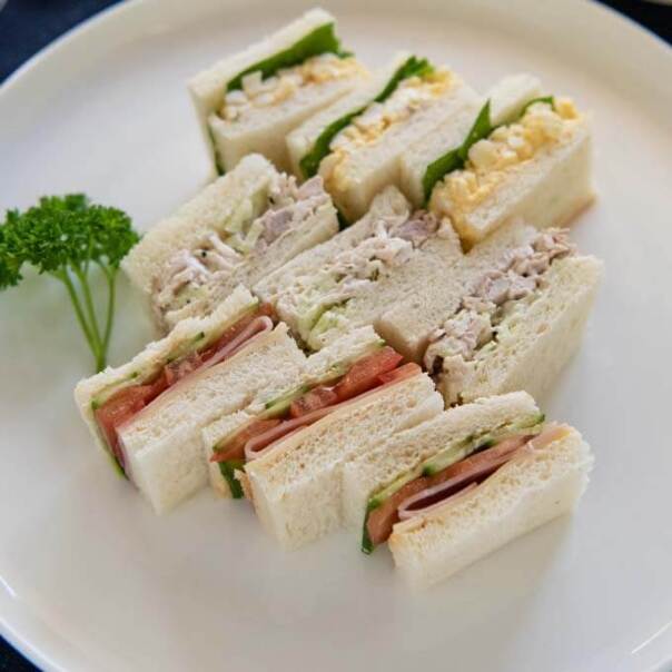 Cafe-style Japanese Sandwiches...