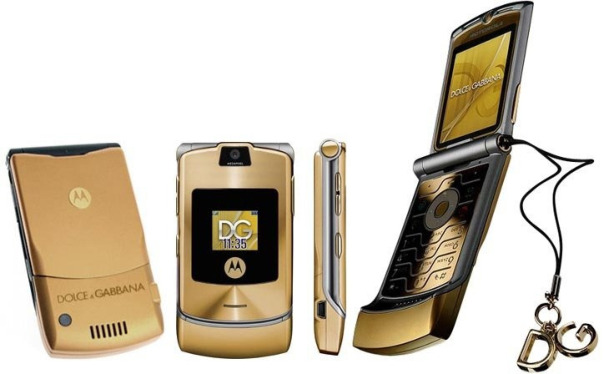 Золотой RAZR V3i в коллабе с Dolce &...