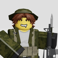 Денис Азаров